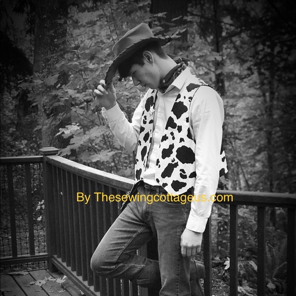 New with tags Woody Costume Vest handmade Men’s - Picture 1 of 2